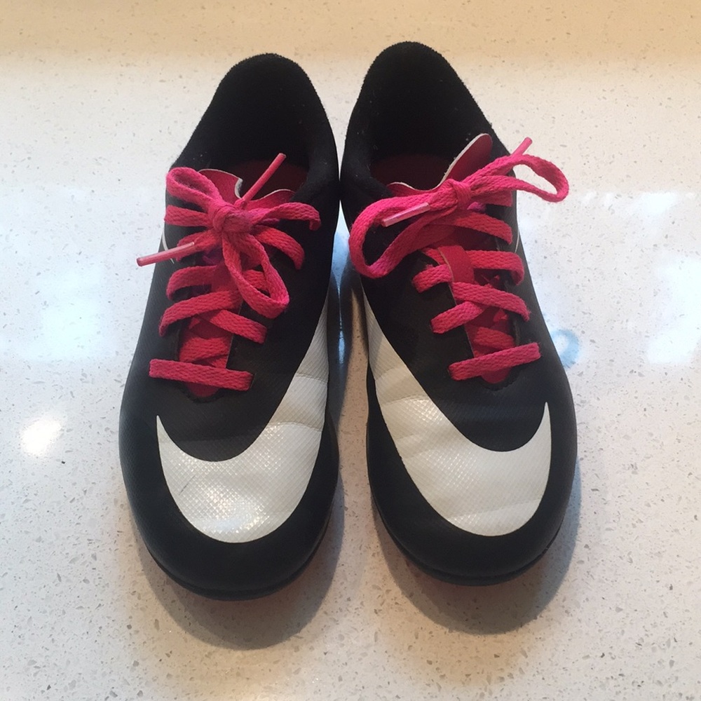 Nike Soccer Cleats Kids 13C Girls Shoes